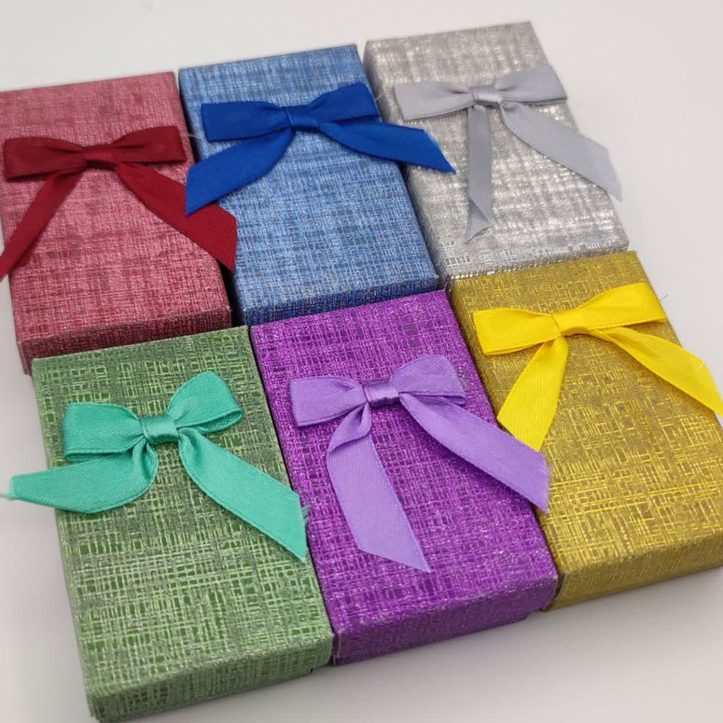 جعبه گوشواره و پلاک اکلیلی کد 2439